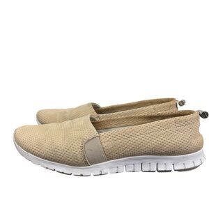 Cole Haan Zerogrand Women’s A Line Beige Sand Nubuck Suede Slip On Loafer 9